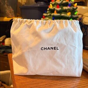 CHANEL White and Black Drawstring Bag cotton